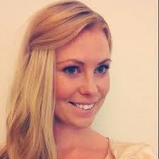 Sandra Söderström (@marysandraviola)