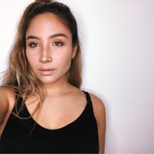 Brianna Miranda's Instagram, Twitter & Facebook