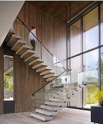 You can also border the upper part of the stair with glass sheets, which will give a sleek look to your house. 93 Stunning Modern Entrance Staircase Design Ideas 26 Stairs Design Modern Home Stairs Design Modern Staircase