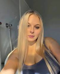 Lisa Kelly ice road show