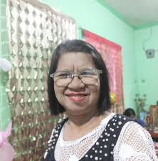 Feelin' fancy but still hungry AF? 👀🔥 This plate's bringin' crispy,  saucy, and straight-up classy to your table real quick! 🍗🍖🥗 Racks got  you cuttin' into greatness—knife, fork, and all. No service