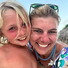 Ten adults + eight cousins. First attempt at an 18-person trip. Grantham  family mantra is if you try, then try big. So, we pull out passports. There  are five households, four originating