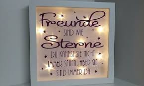 Dieser Wunderschone Beleuchtete Bilderrahmen Ist Ein Echter Hingucker Auch Unbeleuchtet Ein Abso Beleuchteter Bilderrahmen Bilderrahmen Bilderrahmen Gestalten