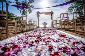 Line The Aisle With Flowers For A Unique Ceremony Dreamslasmareas Costarica Destination Dreams Riviera Cancun Resort Destination Wedding Costa Rica Wedding