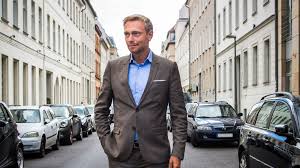 Christian lindner ist ein politiker der fdp. Das Aktuelle Interview Fdp Auf Roadtrip Zuruck In Den Bundestag