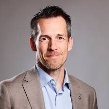 Robert Ekberg's Instagram, Twitter & Facebook