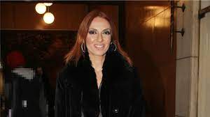 Νικήτρια στο επεισόδιο της κυριακής στο yfsf αναδείχθηκε η ματθίλδη μαγγίρα ως αλέξια, καθώς απέσπασε εξαιρετικές κριτικές από την κριτική επιτροπή, τόσο για την ερμηνεία της. Mat8ildh Maggira Ti Leei Gia To Endexomeno Deyteroy Gamoy Fay S Book