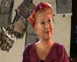 Extrem de energica si activa, varsta (72 ani) nu se vede absolut deloc pe chipul ei. Marin Moraru De Ce Un Milionar Este È›inut Cinci Ani È™i Cand Iese De La Inchisoare E Tot Milionar Ziarul Metropolis Ziarul Metropolis