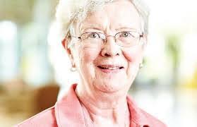 Rosalind Moss's Instagram, Twitter & Facebook