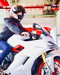 misaさんはinstagramを利用しています ducati バイク女子 バイク乗りたい バイクが好き ドゥカティ motorcycle girl biker girl bikes girls