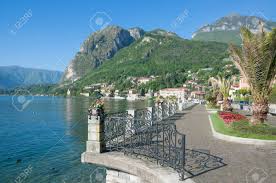 Lake como, also known as lario, is a lake of glacial origin in lombardy, italy. Menaggio Comomeer Italiaans Lake District Lombardije Italie Royalty Vrije Foto Plaatjes Beelden En Stock Fotografie Image 27332154