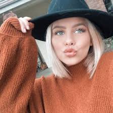 Kennedy Roberts (kenrose14)