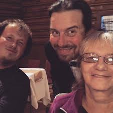 HUGE SALE‼️‼️ Check It Out!! Ladies Capris Available! Retail $21.98 Here  Only $1.50 Ladies Size 16 Sheffield Crosby Bins 14039 Fm 2100 Crosby,Tx  77532 Open till 7pm