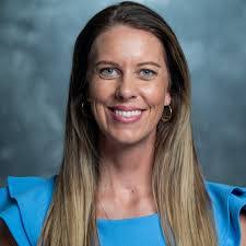 Keri Cochran's Instagram, Twitter & Facebook