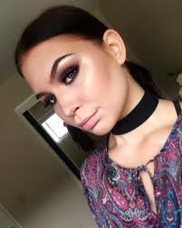 Soft glam makeup look with shimmer eyeshadows