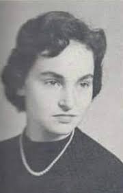 Passing of Suzanne Tamplin Lee, a devoted librarian and volunteer