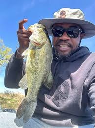 Daniel Shuker's Instagram, Twitter & Facebook