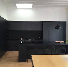 Epingle Par Zeki Etyemez Sur Mutfak Fikirleri Cuisine Moderne Cuisine Noire Cuisine Minimaliste
