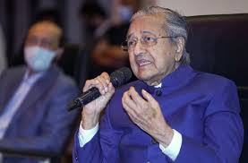 Hanya calon yang disenarai pendekkan akan dipanggil temuduga. Mahathir Akui Sayang Umno Utusan Digital