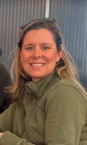 Does veteran need pass for graduation?