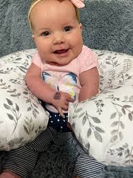 Robin Mettler's Instagram, Twitter & Facebook