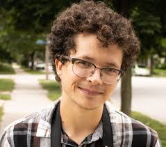 Aaron Buchholz's Instagram, Twitter & Facebook