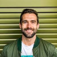 Aaron Tague's Instagram, Twitter & Facebook