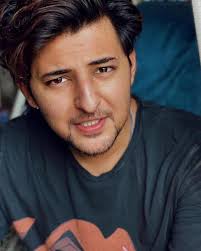 In lockdown, Darshan Raval spends time creating new songs