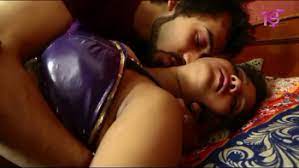 बड़ी भाभीजी के सामने छोटी भाभीजी को पेला-1 | antarvasna sex stories