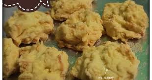 Kocok terlebih dahulu mentega dan gula halus sampai. 1 423 Resep Kue Kering Sagu Keju Renyah Enak Dan Sederhana Ala Rumahan Cookpad