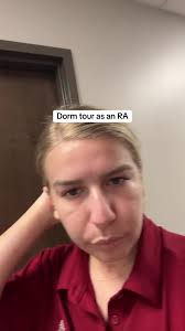 Dorm tour at USC #universityofsouthcarolina #dormtour #ra