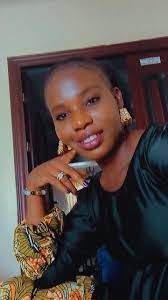 Nicole Burress's Instagram, Twitter & Facebook