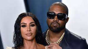 Kanye west vermögen wird auf rund 200 millionen euro geschätzt. Kim Kardashian Kanye West Co Diese Mega Stars Sind Milliardare