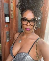 Ernest Liles's Instagram, Twitter & Facebook