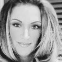 Janine Gallo's Instagram, Twitter & Facebook