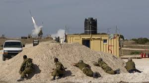 An iron dome battery fires an interceptor missile as rockets are launched from gaza toward israel near the southern city of sderot, aug. Israel S Iron Dome Missile Defense Drawing Praise Los Angeles Times