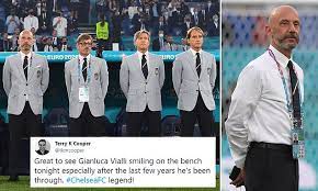 Saranno francesco totti e gianluca vialli gli ambasciatori per la nazionale azzurra a euro 2020. Fans Share Joy At Seeing Vialli In Good Health During Italy Win World Sports Tale