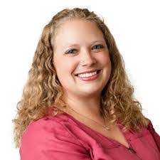 Tamara Graf's Instagram, Twitter & Facebook