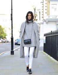 30 Ways To Wear White Jeans In The Fall How To Wear White Jeans White Jeans Winter White Denim Outfit
