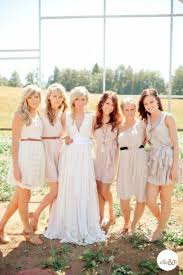 Famousipod Berbagi Informasi Tentang Pertanian Mismatched Bridesmaid Dresses Casual Bridesmaid Mismatched Bridesmaids