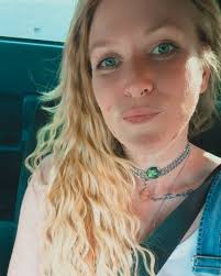 ✨✨𝙸 𝚏𝚛𝚎𝚊𝚔𝚒𝚗𝚐 𝚍𝚒𝚍 𝚒𝚝!!!! ✨✨ Today, I got the job I thought I  could only dream of!! 😁🥹 I am so proud of myself and I never thought I  would be living