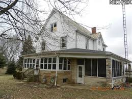 631 Werley Rd N, East Canton, OH 44730