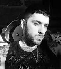 Zayn Malik pospone su gira tras la pérdida 💔 El cantante estaba pronto a  regresar a los escenarios después varios años pero debido a los hechos  acontecidos con su amigo y colega