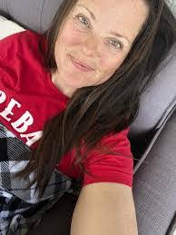 Dennis Marlowe's Instagram, Twitter & Facebook