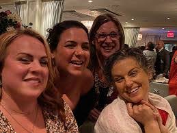 Valerie Gresham's Instagram, Twitter & Facebook