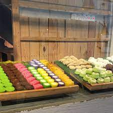 Shah alam, kalau dilihat di dalam google map, geografinya bukan sahaja padat dengan tarikan menarik tapi juga 16. Wide Selection Of Malay Kueh Other Dishes Reasonable Priced Delicious Value For Money Picture Of Kueh Shah Alam Tripadvisor