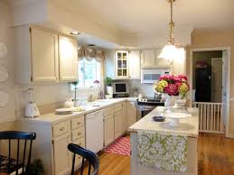 Are dark kitchen cabinets the choice for elegance? Kitchen Colors Kitchen Color Ideas