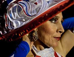 See Beyond the Still. With the EOS System. We can now all see beyond the  still, in Full HD video, with every frame as beautiful