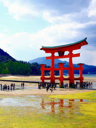 Unesco designated itsukushima shrine as world heritage site in 2006. Discover The Kami At The Itsukushima Shrine On Miyajima Island Evaneos
