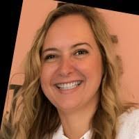 Aisha Knight's Instagram, Twitter & Facebook